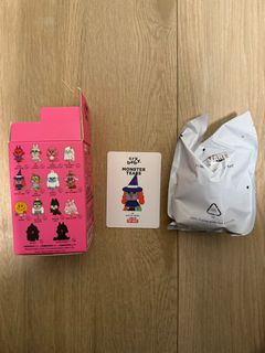 （分類：）位於 。 由 giornopucci 提交（商品編號 1353907776，圖片 1）。簡介： 。