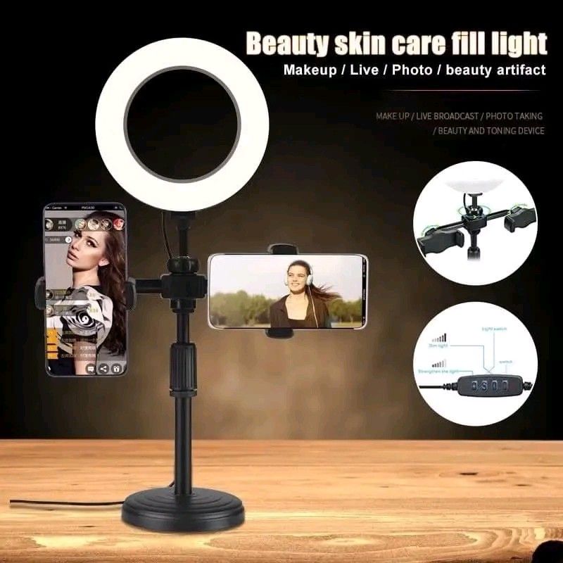 Desktop Livestream Light with 2 Phone Clips (Category: Tripods & Monopods) located in Manila. Submitted by ramosmarvi53163 (Listing ID 1353926545, Image 3). Description: Desktop Livestream Light with 2 Phone Clips - With Support Light - Livestream - TikTok Recording - Sales - Vblog🔥🔥🔥.