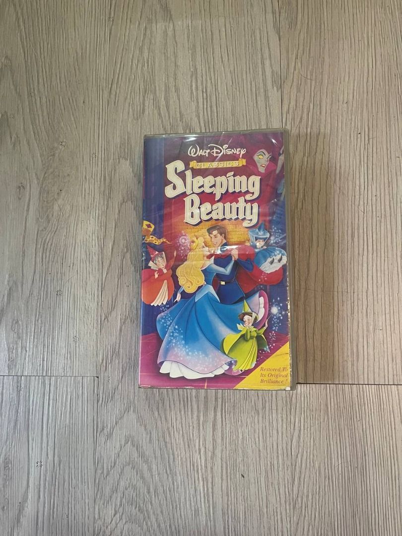 Disney VHS Classics [ LOOTBOX #3 ] (Category: Vintage Collectibles) located in Quezon City. Submitted by lootboxlab (Listing ID 1353852027, Image 2). Description: Disney VHS Classics (1994-2000) – Philippine Release Own a piece of nostalgia with these vintage Disney VHS classics, originally produced and made for Philippine viewing between 1994-2000. Perfect for collectors and enthusiasts who appreciate the magic of classic Disney films in their o