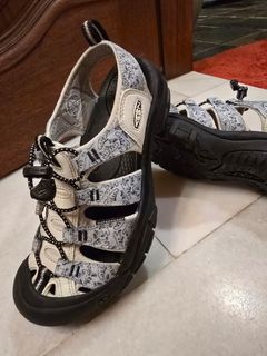 (Category: ) located in . Submitted by genievec (Listing ID 1353788039, Image 1). Description: .