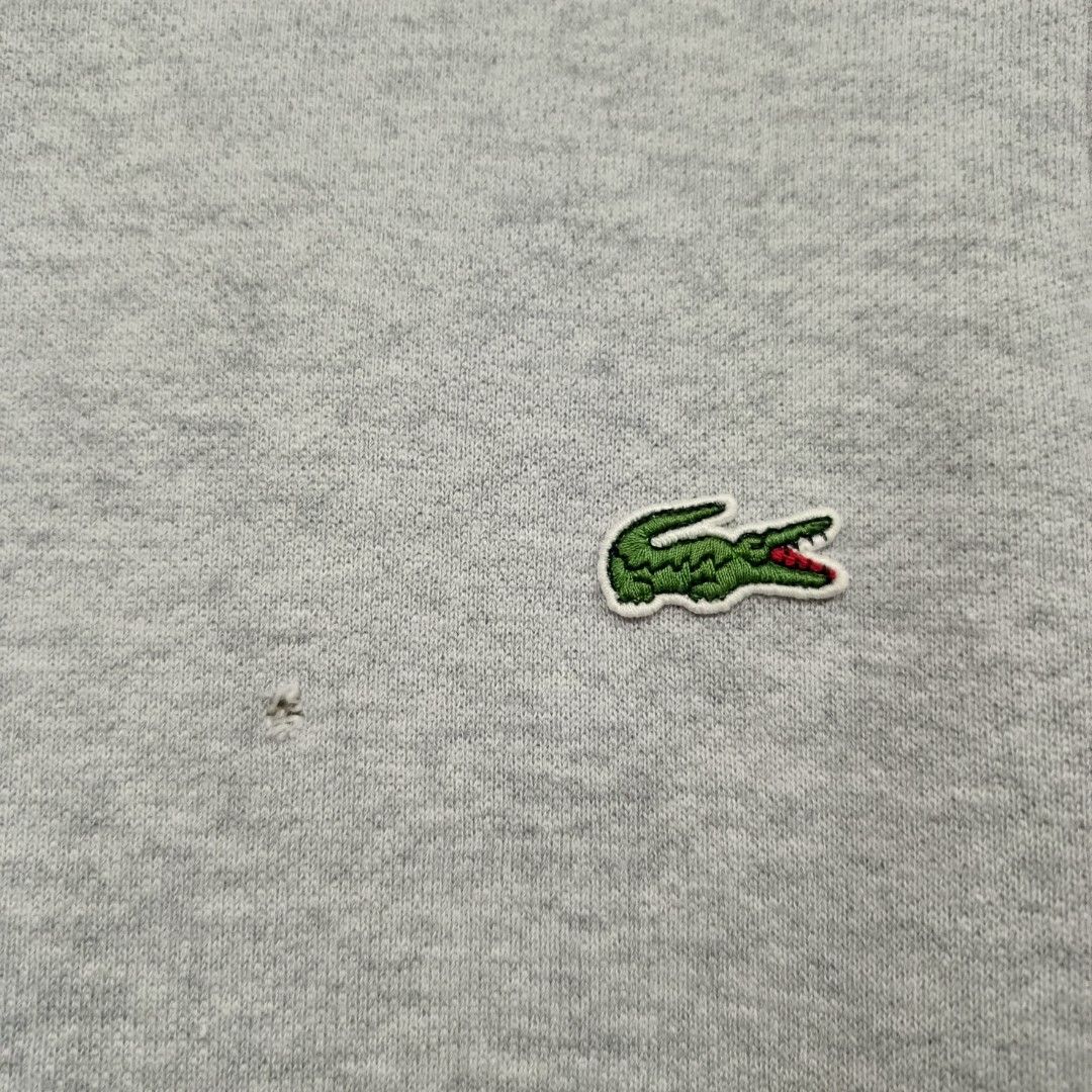 Lacoste Live Pullover (Category: Coats, Jackets and Outerwear) located in Naga. Submitted by kleyy (Listing ID 1353806043, Image 3). Description: Length: 24.5 Width: 18.5 issue may pinhole sayang pero prestine condition pa +sf.