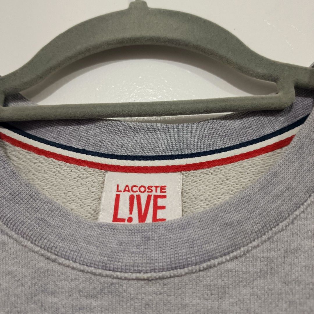Lacoste Live Pullover (Category: Coats, Jackets and Outerwear) located in Naga. Submitted by kleyy (Listing ID 1353806043, Image 2). Description: Length: 24.5 Width: 18.5 issue may pinhole sayang pero prestine condition pa +sf.