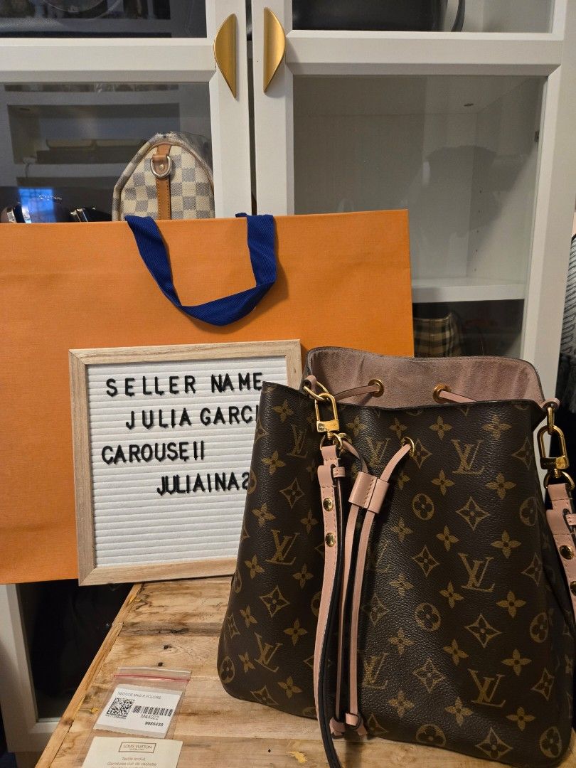 Louis Vuitton Neonoe (Category: Luxury Bags & Wallets) located in Las Pinas. Submitted by juliagarcia95 (Listing ID 1353862945, Image 2). Description: Rfs: not using anymore/ Decluttering For sale: Original LV neonoe bag P70 ok only Issues: minimal corner rubs ( see picture) other than that bag is in excellent condition Inclusions: original paper bag Cash/ Bank transfer Pick up at: Laspiñas City.