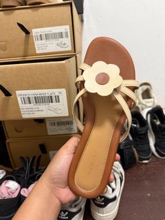 (Category: ) located in . Submitted by bellsprelovedd (Listing ID 1353900215, Image 1). Description: .