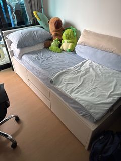 (Category: ) located in . Submitted by gadaffi7 (Listing ID 1353886875, Image 1). Description: .