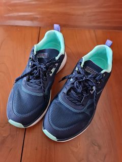 (Category: ) located in . Submitted by clean_wardrobe (Listing ID 1353836898, Image 1). Description: .