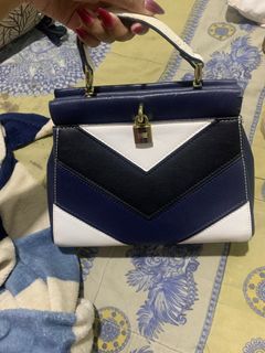 (Kategori: ) berada di . Dikirim oleh goodstuffpretty (ID iklan 1353857045, Gambar 1). Deskripsi: .