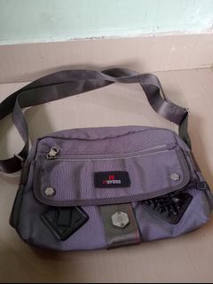 (Kategori: ) berada di . Dikirim oleh humuntar9068444 (ID iklan 1353953211, Gambar 1). Deskripsi: .