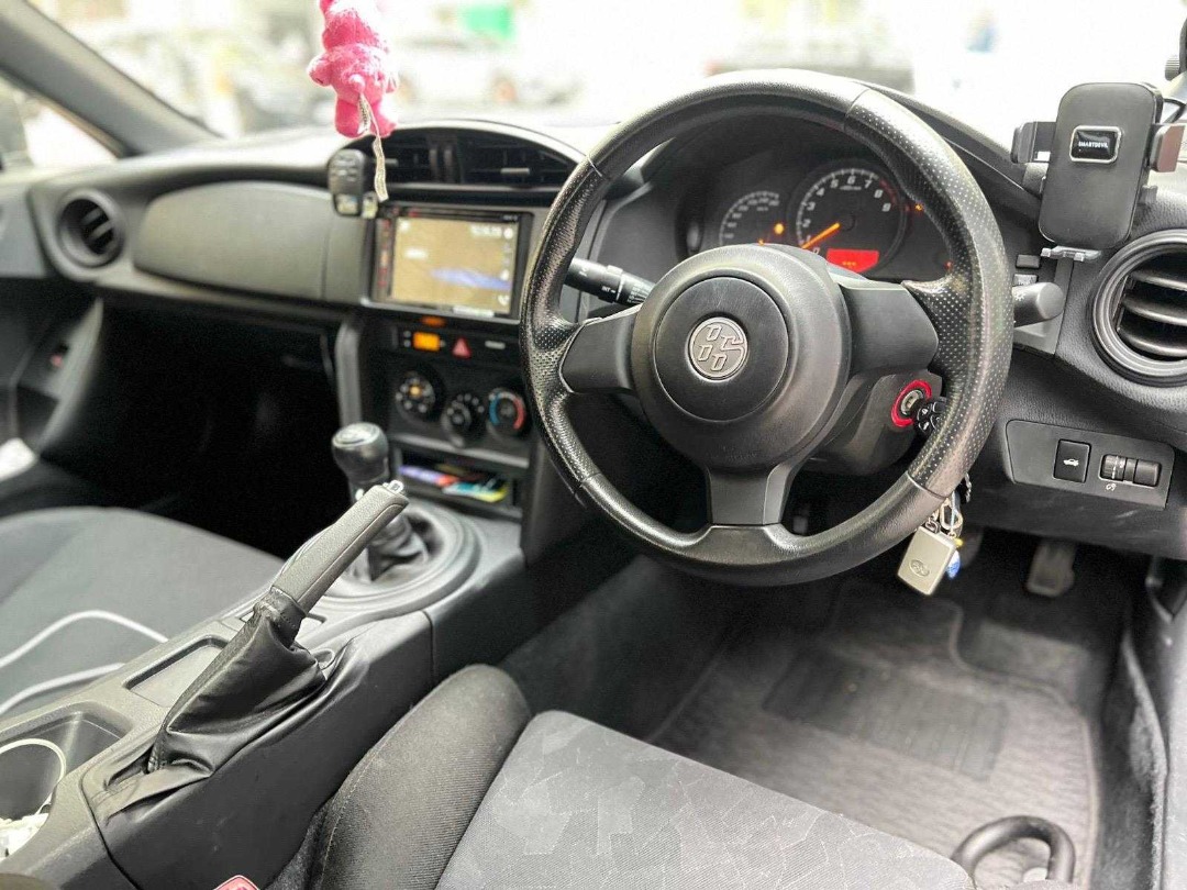Toyota  GT86 Manual62864837204354112