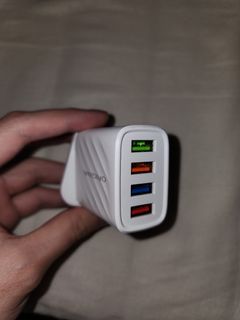 （分類：）位於 。 由 selleveything 提交（商品編號 1353866685，圖片 1）。簡介： 。