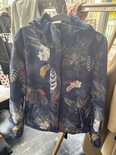 （分類：）位於 。 由 gwendalin 提交（商品編號 1353863518，圖片 1）。簡介： 。