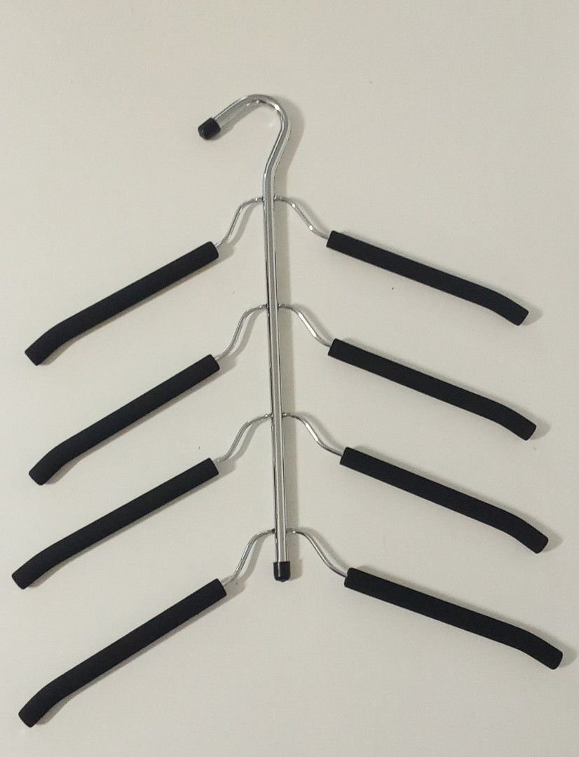 4 pcs. Space Saver Hangers ( from True Value) (Category: Hooks & Hangers) located in Las Pinas. Submitted by phluid (Listing ID 1350743860, Image 1). Description: 4 pcs. space saver hanger Good for 16pcs. blouse, sando or button up. Orignal price P700 each. Heavy duty stainless material. Missing rubber tip for 2pcs. Location: Village Square Las Piñas.