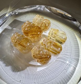 Blonde, Titanium Gold, Citrine Pixiu (Drilled, Can Be Worn as Bracelet)64223364642051110