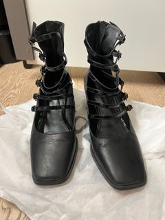 （分類：）位於 。 由 bbyaubb 提交（商品編號 1350730752，圖片 1）。簡介： 。
