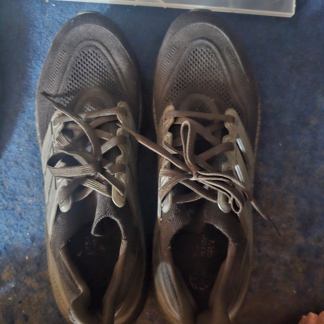 Adidas Ultraboost 5.0 ( Rush Selling) (Category: Sneakers) located in Manila. Submitted by grrde (Listing ID 1350715033, Image 2). Description: No box, size 10 US.
