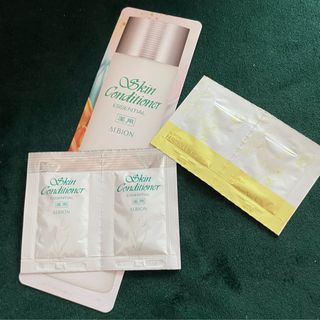 Albion 3ml SKIN CONDITIONER ESSENTIAL N, 健康化妝水 N, herbal cream $10 each64190237612291110
