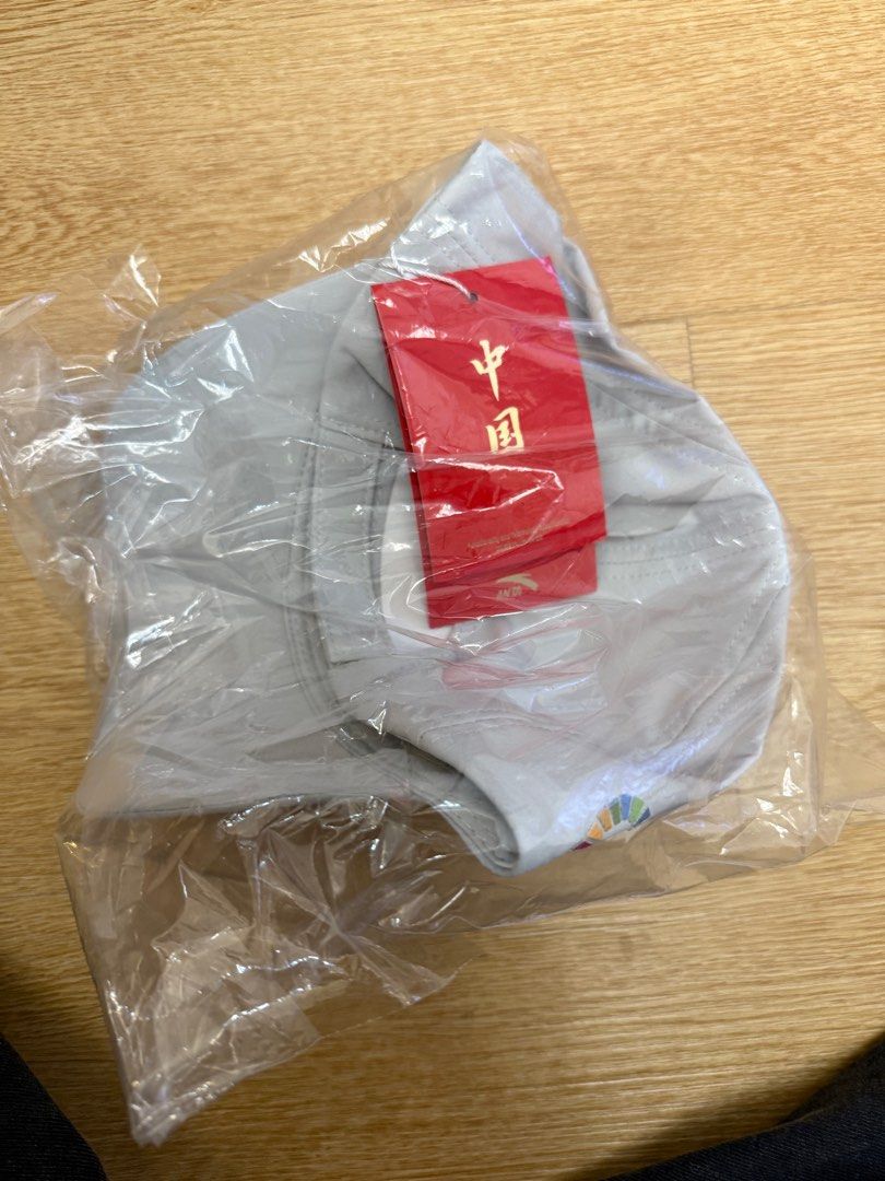 全新Cap帽 （分類：棒球帽、帽）位於 Hong Kong。 由 lovingjcforever 提交（商品編號 1350831705，圖片 2）。簡介： Brand new cap。