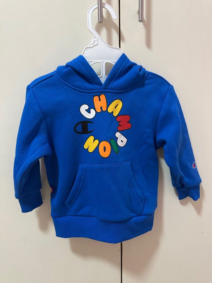 Champion hoody for toddler (Category: Babies & Kids Fashion) located in Binangonan. Submitted by tinderella_ (Listing ID 1350713455, Image 1). Description: Bought this from US 🇺🇸 Has minimal issue, seen on photo (slime stain) Super bago pa 😊 .