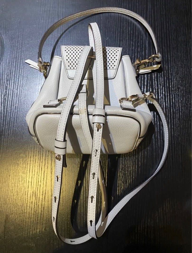 Chloe Backpack (Category: Luxury Bags & Wallets) located in Manila. Submitted by dashlux (Listing ID 1350846543, Image 2). Description: .