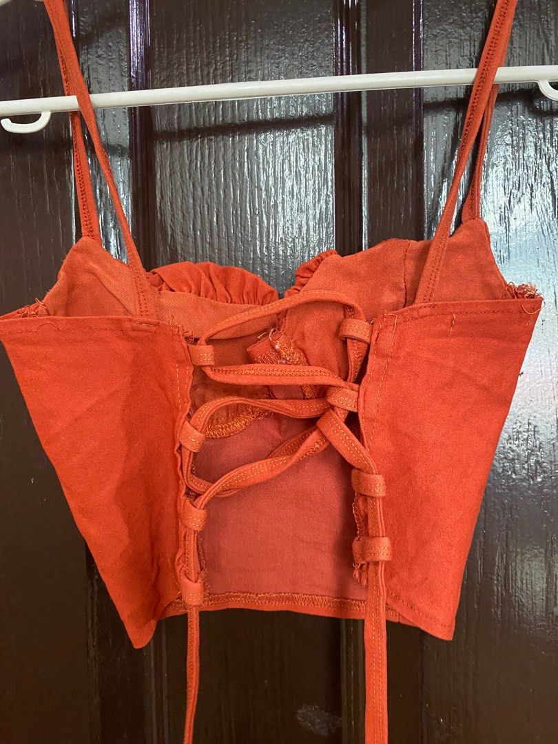 Corset Top (Category: Sleeveless) located in Manila. Submitted by pinpoints (Listing ID 1350732901, Image 2). Description: Used once only. Stretchy fabric Free Size.