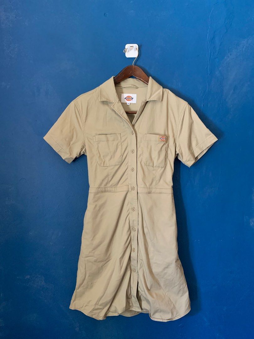 Dickies Short Sleeve Dress (Category: Dresses) located in Subic. Submitted by baplopicks (Listing ID 1350744336, Image 1). Description: Good As New 18 X 34 Medium On Tag.