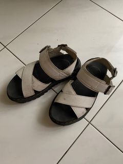(Kategori: ) berada di . Dikirim oleh rajindeclutter (ID iklan 1350859461, Gambar 1). Deskripsi: .