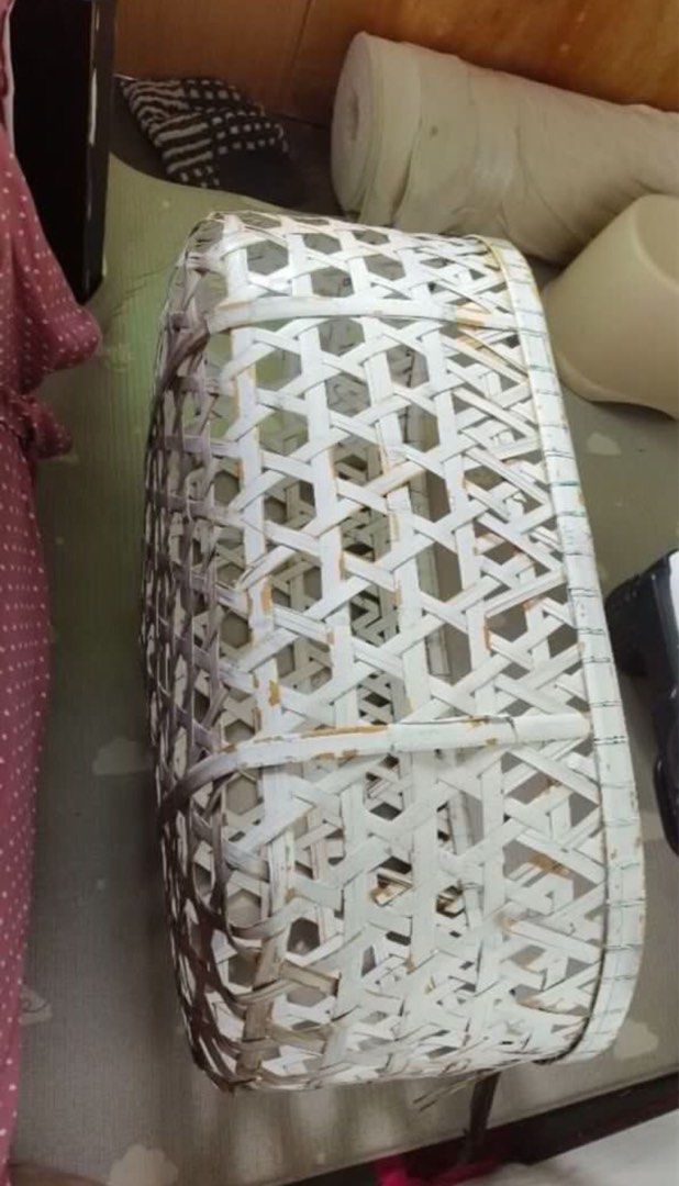 duyan rattan (Category: Cots & Cribs) located in Taguig. Submitted by jhos_declutter (Listing ID 1350776553, Image 2). Description: .