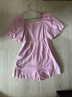 (Category: ) located in . Submitted by colourcake (Listing ID 1350731124, Image 1). Description: .
