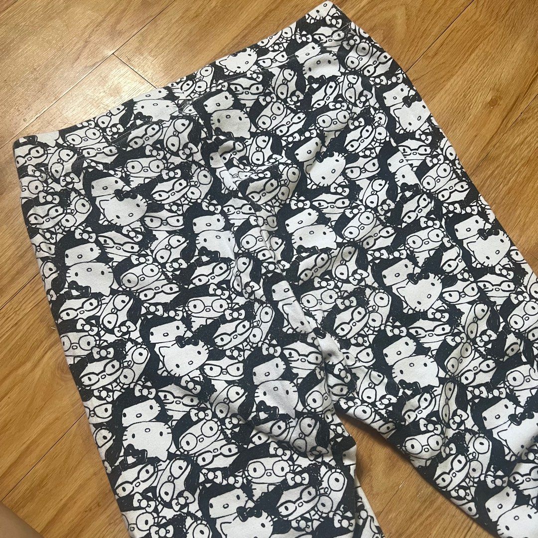 forever 21 hello kitty leggings (Category: Other Bottoms) located in Malabon City. Submitted by minidressmonster (Listing ID 1350752236, Image 2). Description: f21 hello kitty leggings xs-s no major flaws but preloved so please manage your expectations waist 25-26 inches length 34 inches.