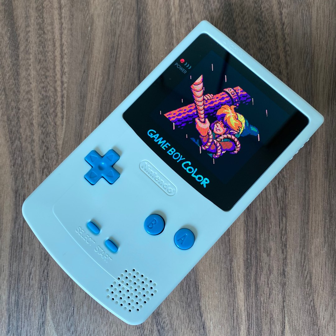 Gameboy Colour (GBC) OLED Upgrade with White shell blue buttons and
