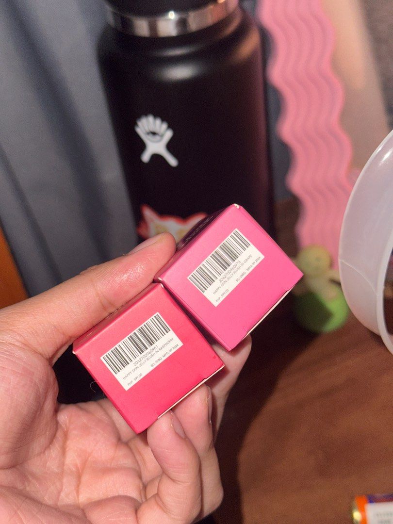 Happy Skin Jelly Blush in Grape and Raspberry Set (Category: Makeup) located in Quezon City. Submitted by cstuff_forsale (Listing ID 1350836282, Image 3). Description: 💌 Last price posted 💌 Brand new with box, never used! 💌 bought from happy skin 💌 rfs: too much makeup.