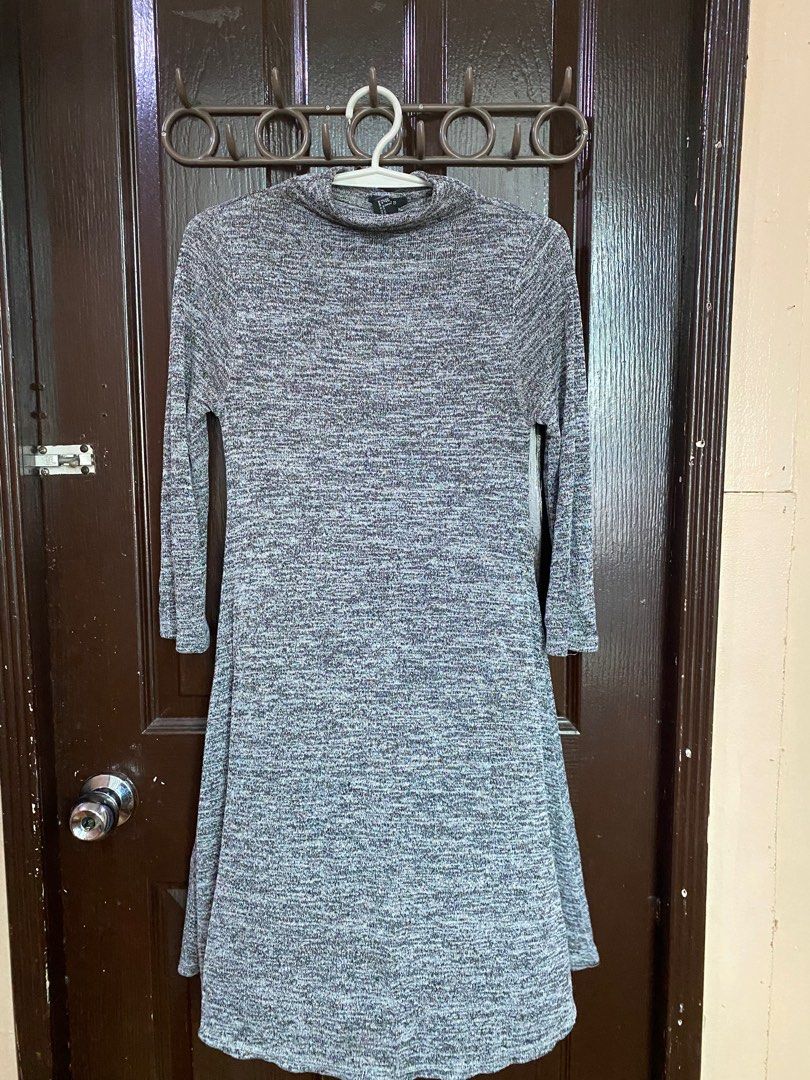 H&M Office Dress (Category: Dresses) located in Manila. Submitted by pinpoints (Listing ID 1350731830, Image 1). Description: .