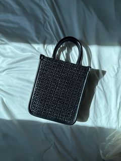 (Category: ) located in . Submitted by shopkimi (Listing ID 1350721624, Image 1). Description: .
