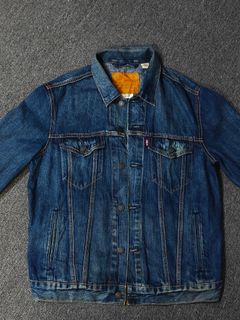 (Category: ) located in . Submitted by thrift_casual38 (Listing ID 1350881077, Image 1). Description: .