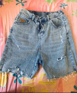(Category: ) located in . Submitted by milkiberrie (Listing ID 1350724933, Image 1). Description: .