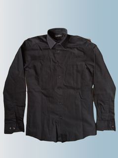 (Kategori: ) berada di . Dikirim oleh moverivan (ID iklan 1350799546, Gambar 1). Deskripsi: .