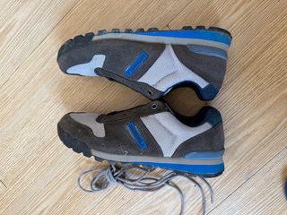 (Category: ) located in . Submitted by TM_Closet (Listing ID 1350792404, Image 1). Description: .