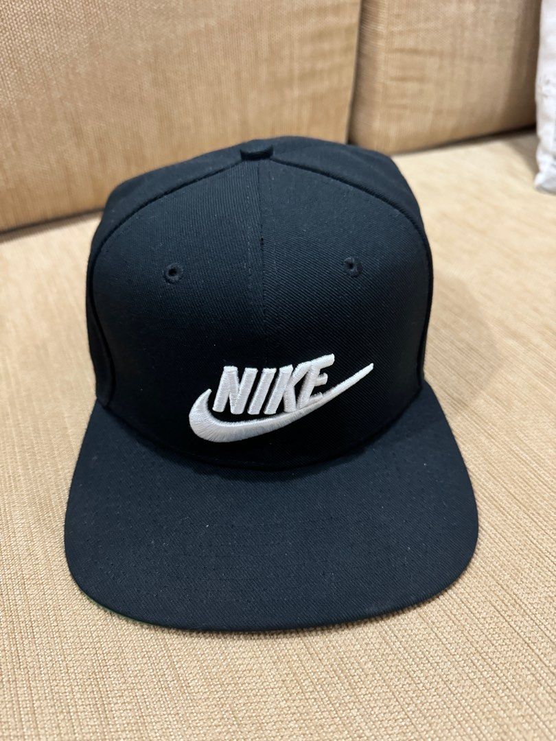 Nike Original Cap, Men's Fashion, Watches & Accessories, Cap & Hats on ...