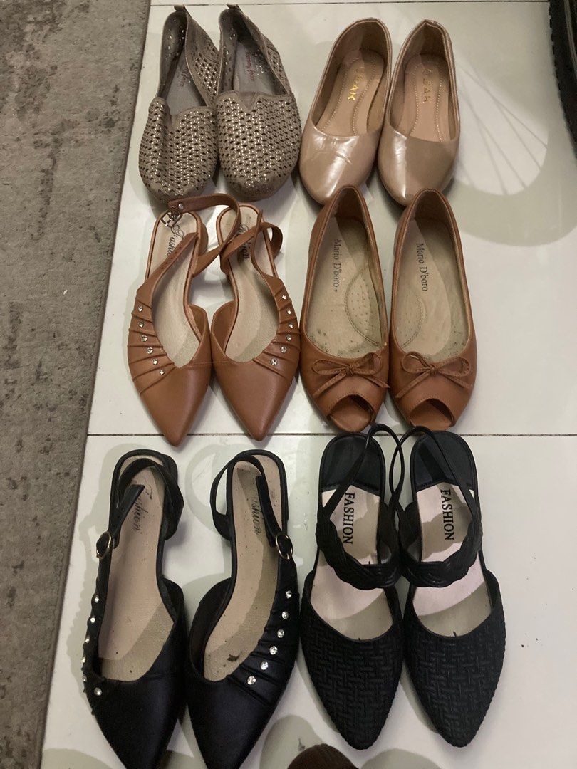 Preloved shoes sizes 6 & 7 (Category: Loafers) located in Mandaluyong City. Submitted by rominagrace (Listing ID 1350855968, Image 1). Description: Preloved various flats and heels Aldo black heels size 6 P100 BlAck shoes with heels size 7 P50 Melissa gel black shoes size 6 P50 Solemate brown flat P20 Fashion black with silve stones size 7 P50 Fashion with black strap size 7 P50 Fashion carame with silver stone size 7 P50 Mario d boro caramel siz