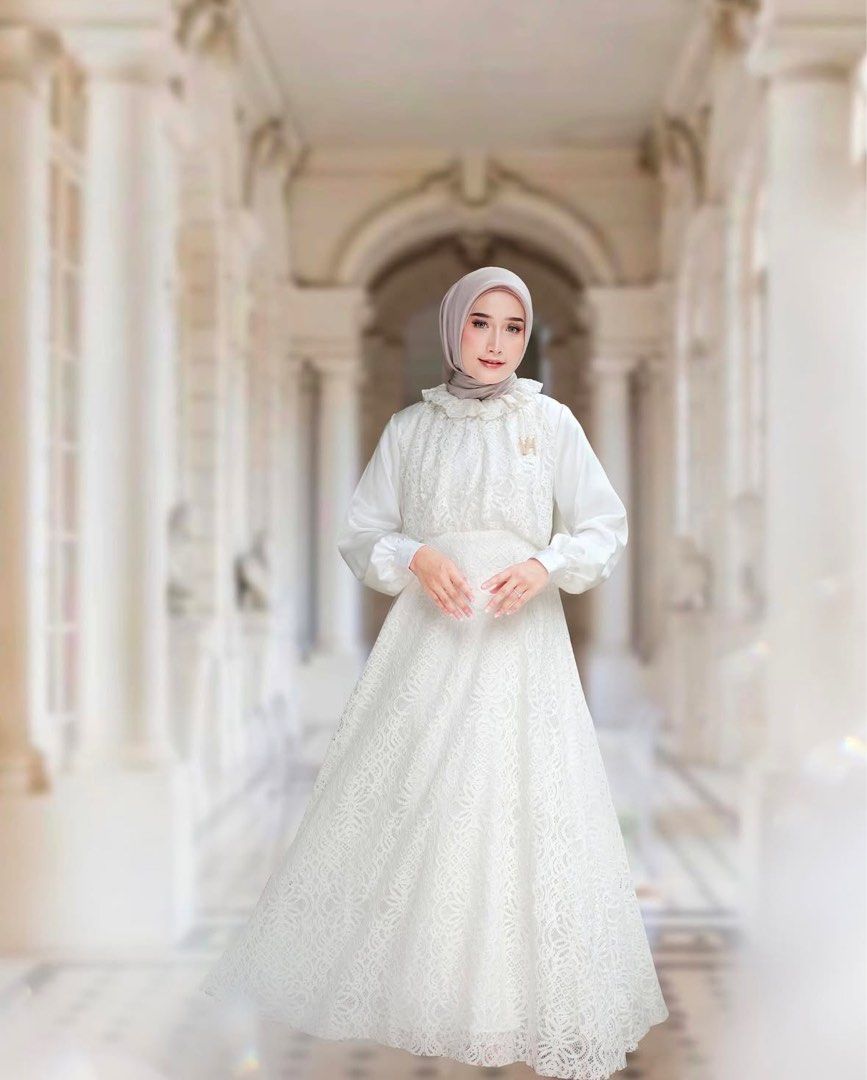 Preloved Vanilla Hijab White Series Dress Vintage