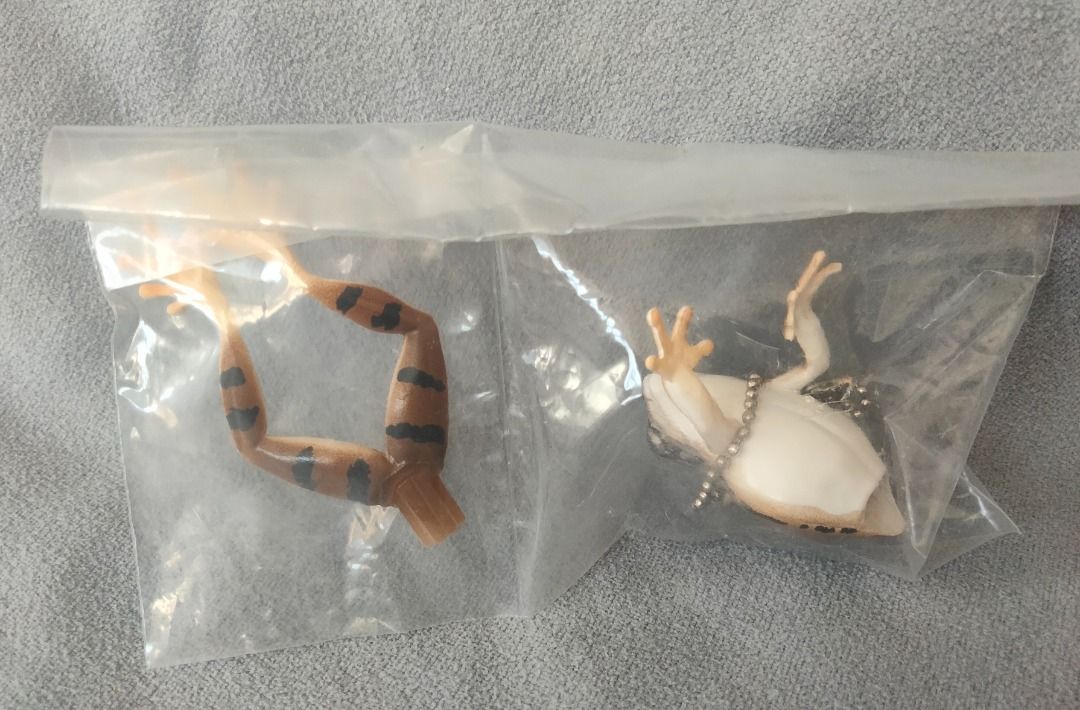Realistic Toad Frog Mini Figure Keychain (Category: Character Goods) located in Quezon City. Submitted by tindanibeandeng (Listing ID 1350715585, Image 2). Description: Realistic Toad Frog Mini Figure Keychain Item: Mini Figure Keychain Condition: New, unopened From Japan..