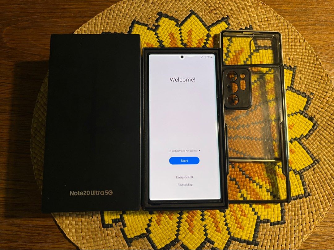 Samsung Galaxy Note 20 Ultra 5G (Category: Samsung) located in Mandaluyong City. Submitted by bei_g (Listing ID 1350765649, Image 1). Description: Samsung Galaxy Note20 Ultra 5G 256GB - Color: Mystic Black - With S Pen - LCD issue at sides (refer to photos) - 95% battery health - 12 GB RAM - Dual Sim - With box and 2 phone cases Price: ₱15,000 Shipping costs not included .