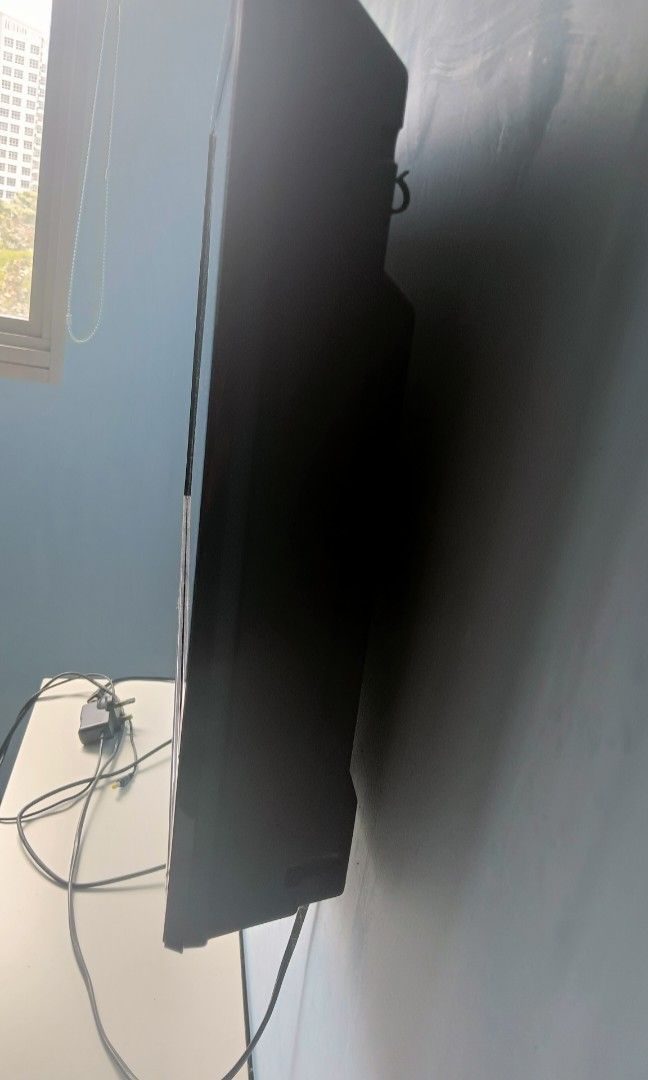 Sharp (Category: TV) located in Singapore. Submitted by harryanto_roslan916 (Listing ID 1350751023, Image 3). Description: this television can be used for led and HDMI There are few inlet sockets to plug in..