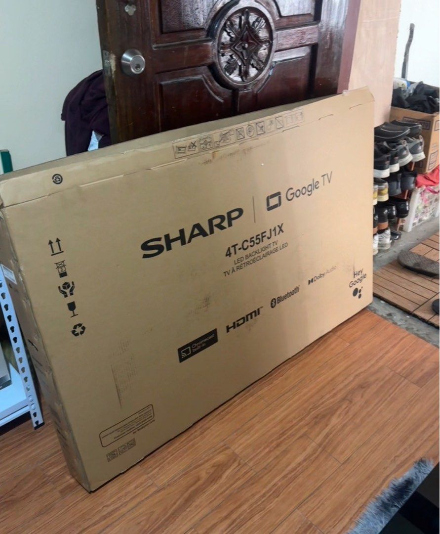 Sharp TV 55” 4 Months Old (Category: TV) located in Taguig. Submitted by kurtsmithc (Listing ID 1350792441, Image 2). Description: Sharp TV 55 inches 4 Months old palang No issue All good and smooth With box, remote, manual, and warranty paper RFS: Too small for us, will upgrade to 65inches or 70 Taguig location, buyer will shoulder shipping fee.