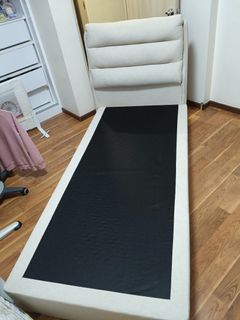 (Category: ) located in . Submitted by dora__sg (Listing ID 1350883328, Image 1). Description: .