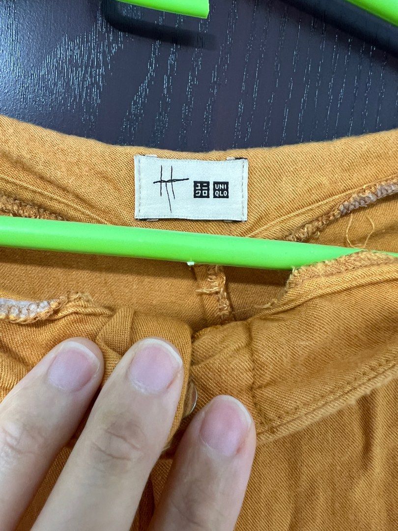Uniqlo mustard pants (Category: Other Bottoms) located in Carmona. Submitted by Raiment (Listing ID 1350743262, Image 2). Description: .