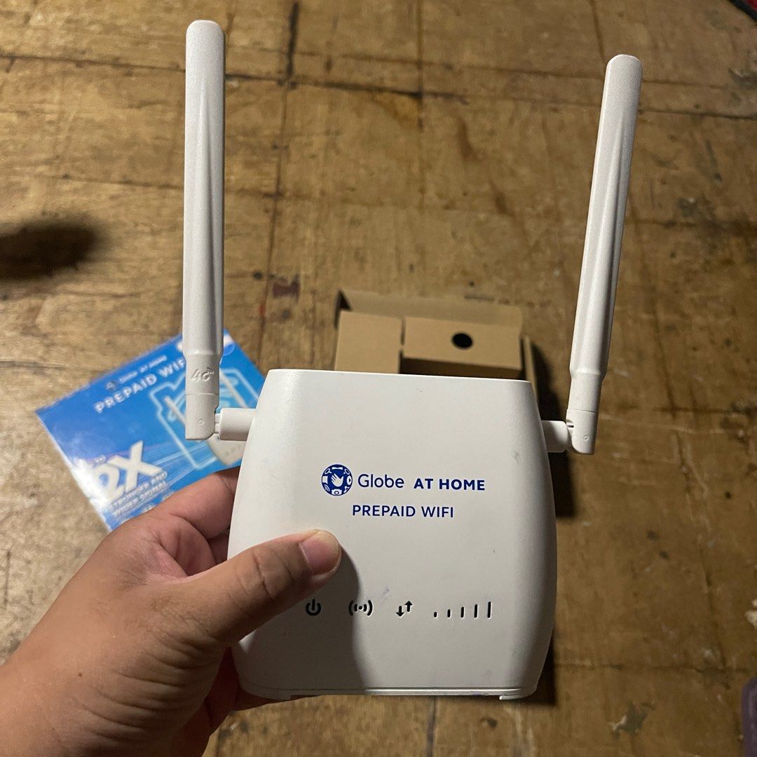 Used Globe At Home Prepaid WIFI (Category: Office & Business Technology) located in Pateros City. Submitted by earthissoft (Listing ID 1350847786, Image 2). Description: .