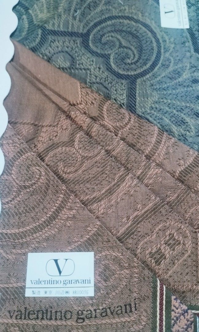 Valentino Garavani 2 PCs Handkerchief (Category: Handkerchief & Pocket Squares) located in Bulacan. Submitted by rich2545 (Listing ID 1350749832, Image 2). Description: .
