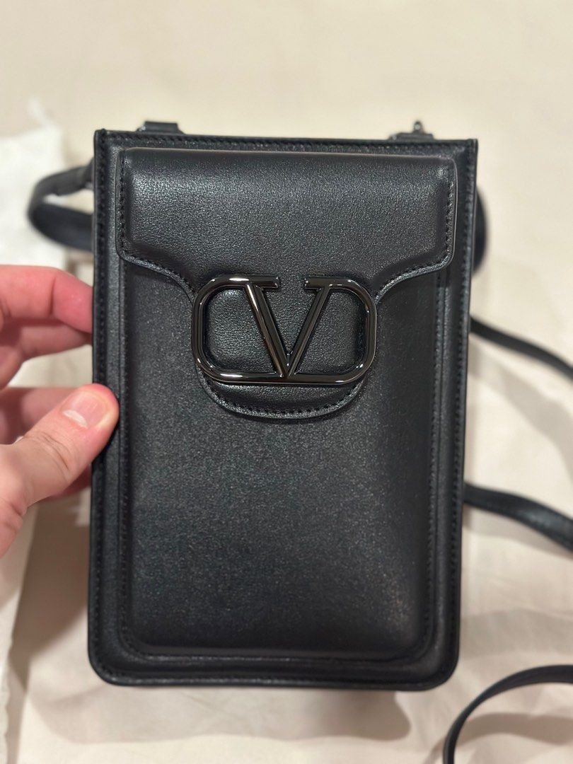 Valentino V-Logo Crossbody (Category: Luxury Bags & Wallets) located in Taguig. Submitted by ericalopez (Listing ID 1350821031, Image 2). Description: Valentino V-Logo Crossbody Price: 29,000 Brand new, with dust bag and care card 100% Authentic Location: Pick up Or Delivery via lalamove or lbc.