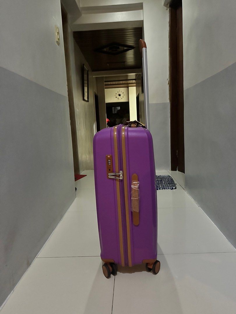 Voyager hard case luggage VIOLET/BROWN (Category: Luggage) located in Paranaque City. Submitted by kaelstoypalace (Listing ID 1350831783, Image 2). Description: TSA LOCK.